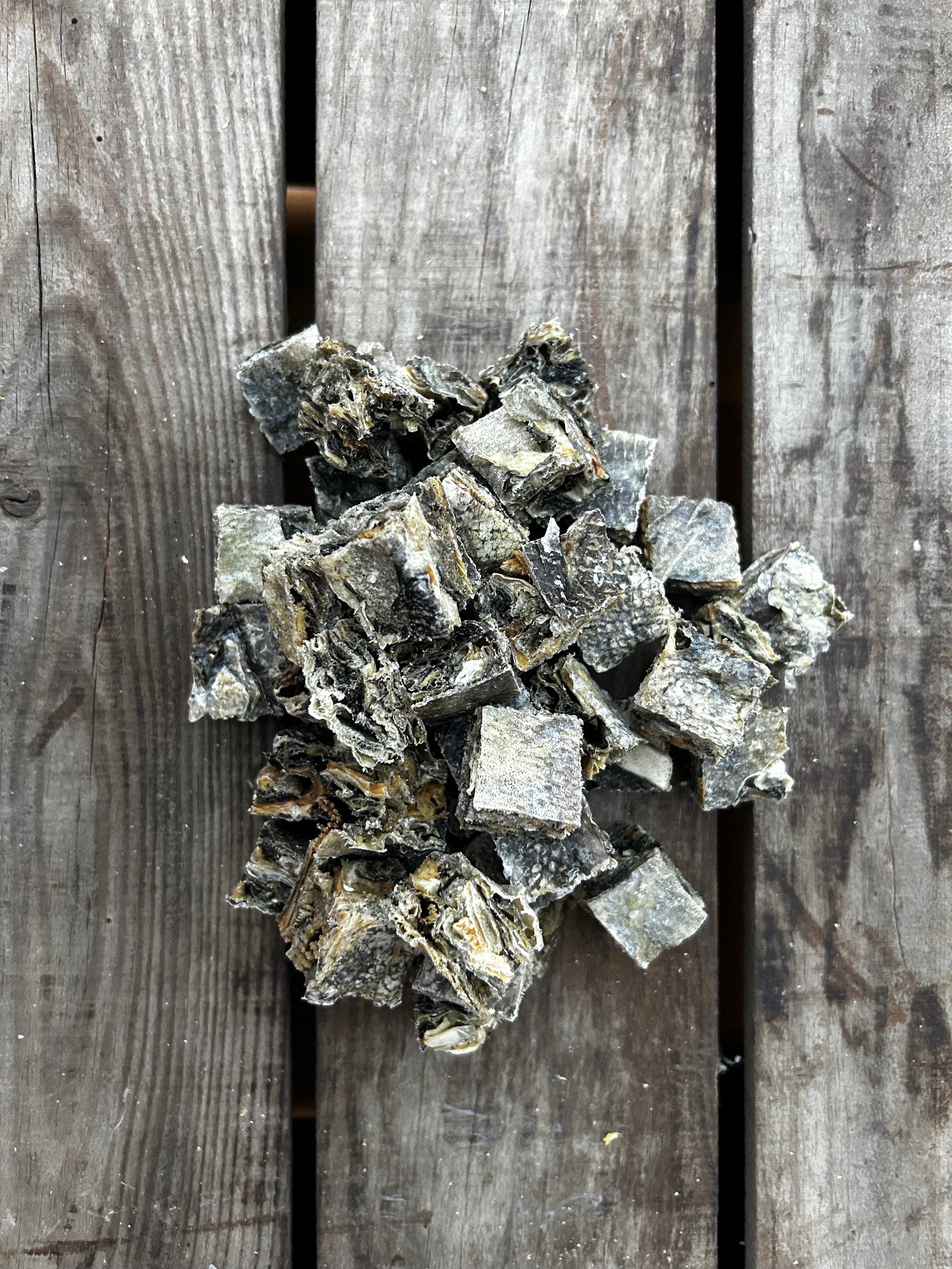 Fish Skin Cubes Medium 1kg – K9 Chew Co