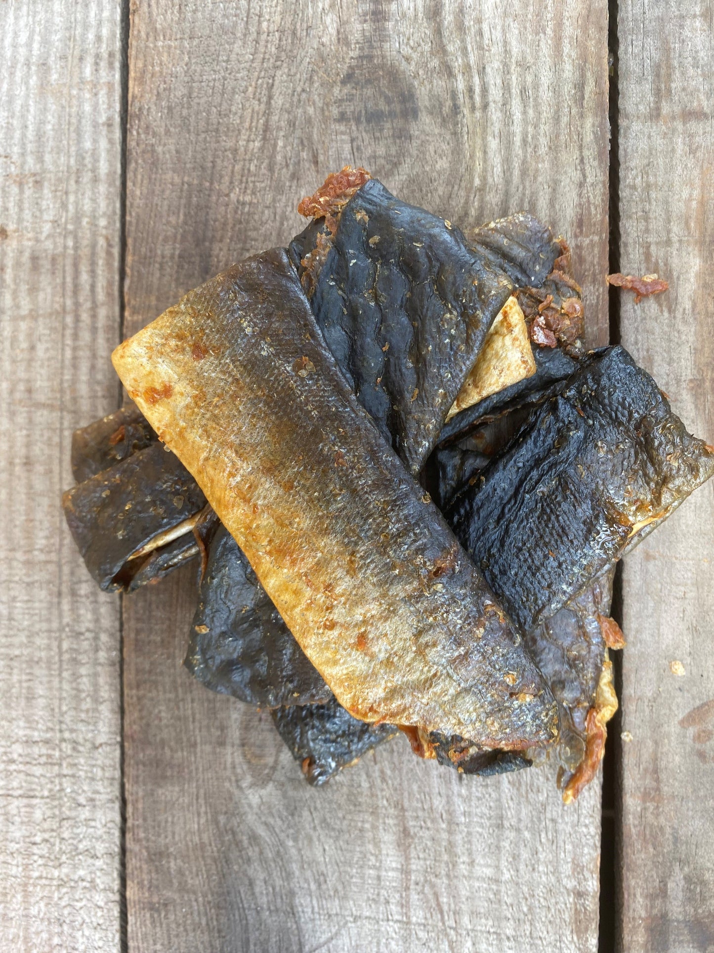 Salmon Skin Flatties 1kg